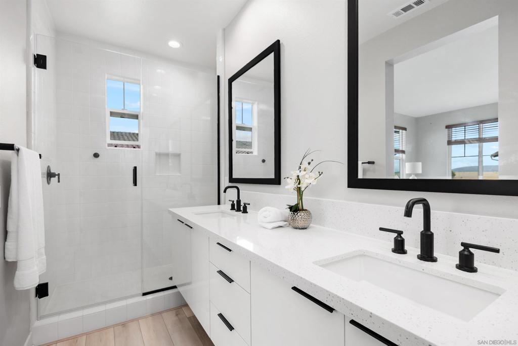 13124 Lumen Way - photo 8