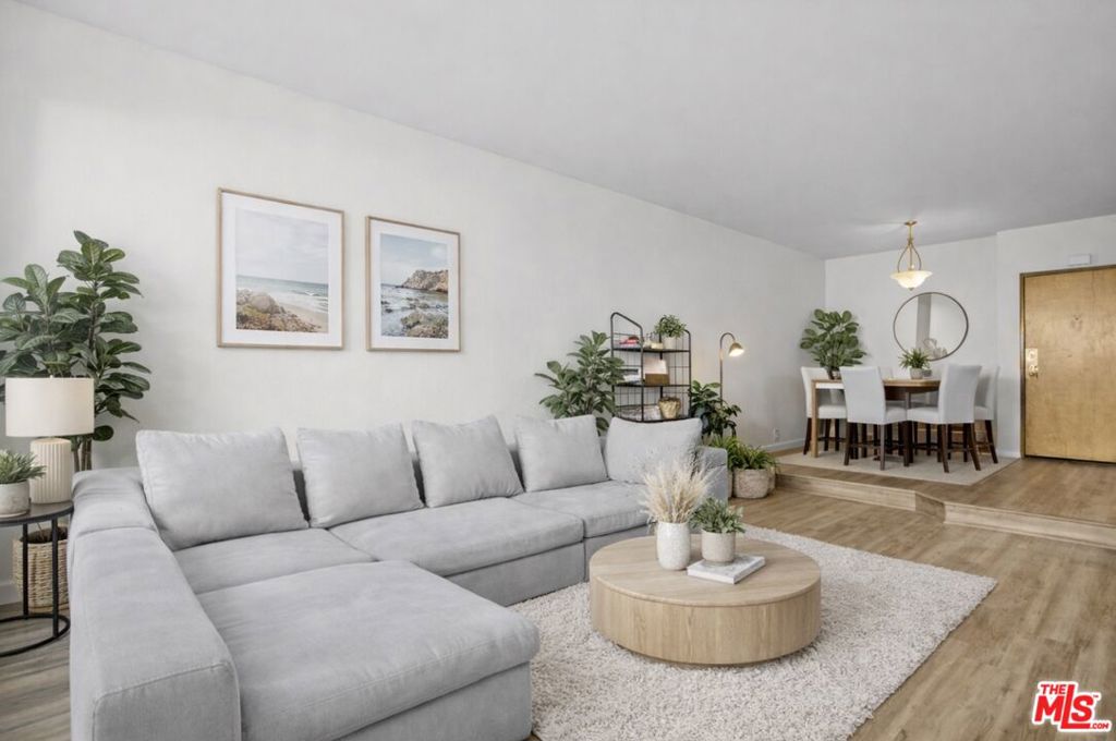 19009 Sherman Way #2