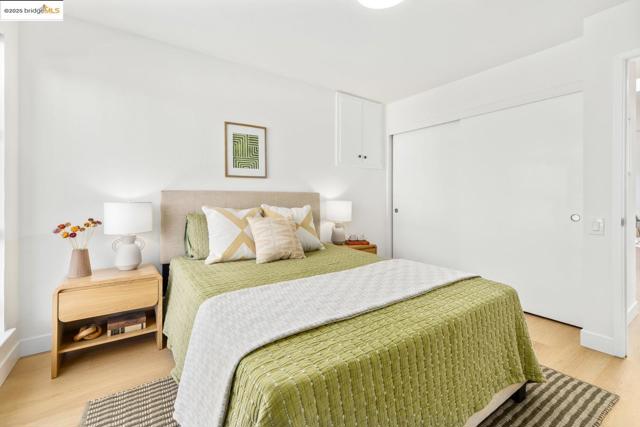 568 Vistamont Ave, Berkeley CA: https://media.crmls.org/mediaz/77d475a1-3e30-4a05-9f08-05f5b6f40cc0.jpg