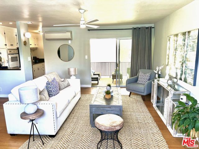 2233 4TH Street, 5 photo 4