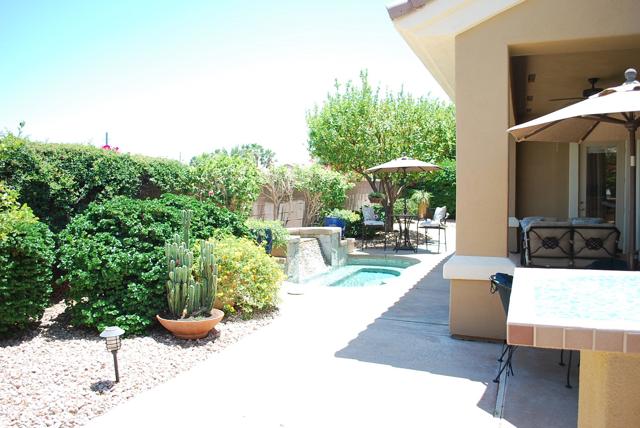 37810 Pineknoll Avenue, Palm Desert CA: https://media.crmls.org/mediaz/77d529a7-a8e7-4a80-9562-ecfac0189d94.jpg