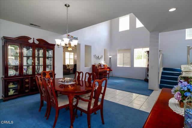 29065 Madrid Place, Castaic CA: https://media.crmls.org/mediaz/77d62717-2303-4bdd-ba1e-ac5bc1aa9b01.jpg
