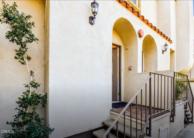 Detail Gallery Image 2 of 14 For 802 Magnolia Ave #4,  Pasadena,  CA 91106 - 2 Beds | 2/1 Baths