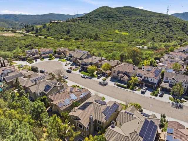 Detail Gallery Image 42 of 51 For 636 Weatherstone Way, San Marcos,  CA 92078 - 5 Beds | 4 Baths