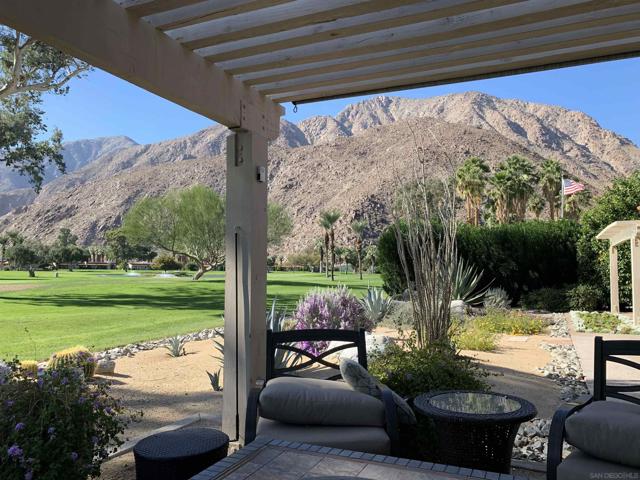181 Montezuma Dr, Borrego Springs CA: https://media.crmls.org/mediaz/77dbbfad-2549-45b9-9228-9f01561b4ef4.jpg
