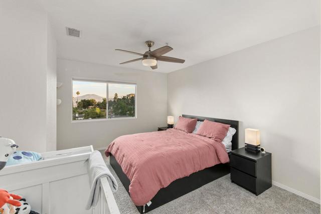 10164 Vivera Dr, La Mesa CA: https://media.crmls.org/mediaz/77dc8f06-184a-4f4c-8de1-5162701609c3.jpg