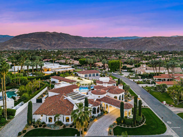 40440 Morningstar Road, Rancho Mirage CA: https://media.crmls.org/mediaz/77dd5bf6-1e7f-40e3-9abc-7c8ac9beafdb.jpg