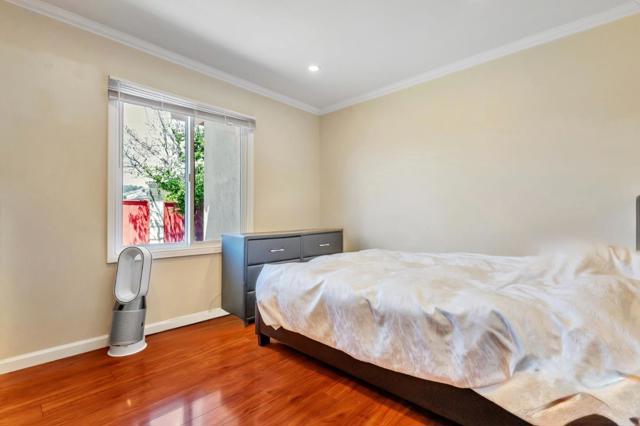 455 Gardenside Avenue, South San Francisco CA: https://media.crmls.org/mediaz/77df45b1-3ebd-4805-bd02-6e60e5c69608.jpg