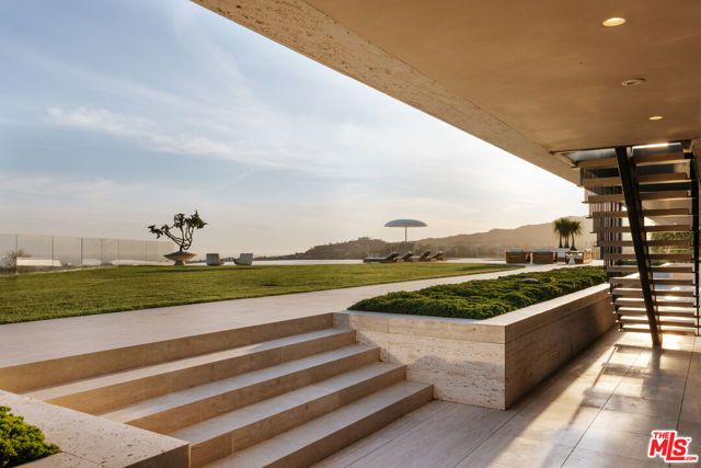 Drew Fenton | 684 Firth Avenue Los Angeles CA | MLS: 7726795