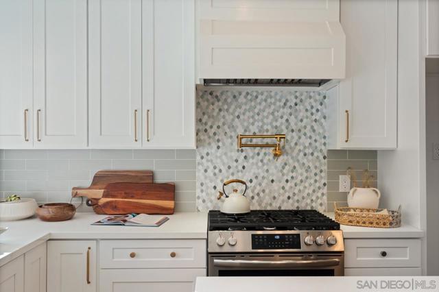 1155 Pepper Dr, El Cajon CA: https://media.crmls.org/mediaz/77dfb0b8-54c1-427f-a35e-4414f41943b4.jpg