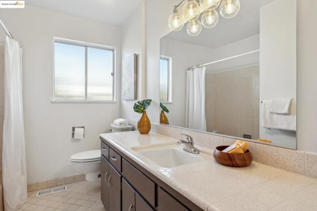 827 Norvell St, El Cerrito CA: https://media.crmls.org/mediaz/77e0afbe-caf2-43ee-b520-c7c7b74f8ece.jpg