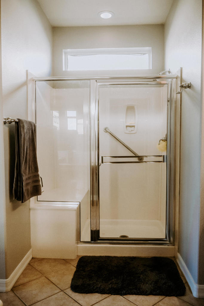 https://media.crmls.org/mediaz/77e2c8b5-34fa-491f-8238-2e833d3f6841.jpg?preset=X-Large