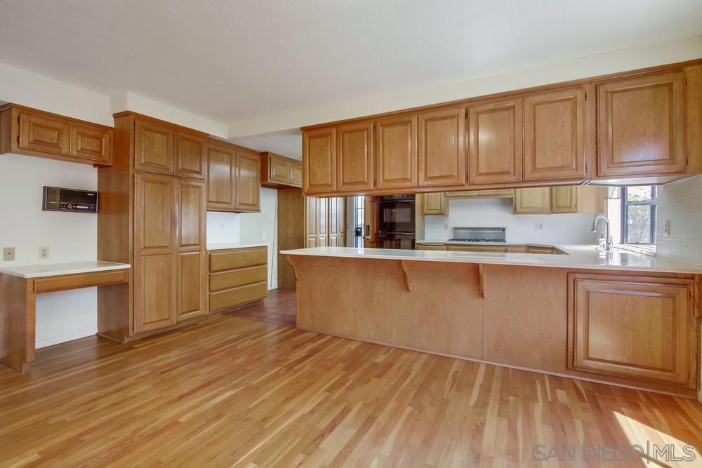 MLS #250037237SD image #14