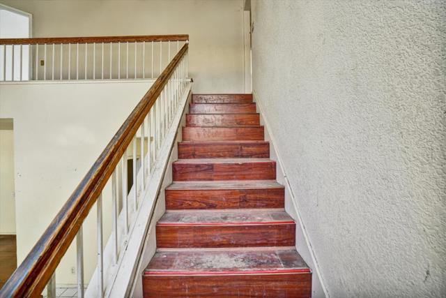 252 Waterview Terrace, Vallejo CA: https://media.crmls.org/mediaz/77e31c23-bb36-4f4d-a2e5-d1fb2bb79f56.jpg
