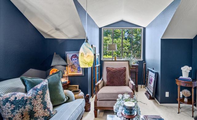 52 Asoleado Drive, Carmel Valley CA: https://media.crmls.org/mediaz/77e51487-e679-4657-aad3-bf848519e8e4.jpg