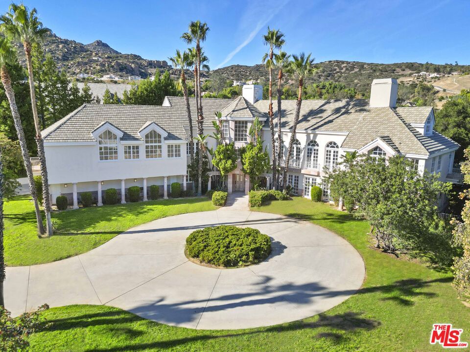 MLS #25602713 image #15