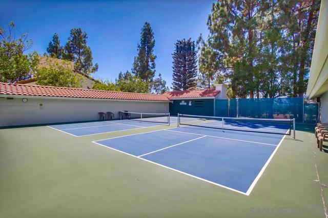 17637 Pomerado Rd, San Diego CA: https://media.crmls.org/mediaz/77e5e962-0a1e-4eb6-a9f7-fa25041272cc.jpg