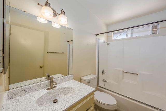 Detail Gallery Image 32 of 43 For 33115 Evergreen Sreet, Lake Elsinore,  CA 92530 - 5 Beds | 3 Baths