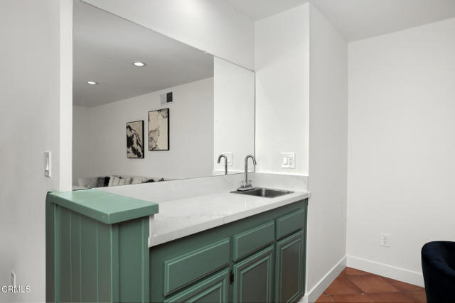 Image 29 of 62 For 1268 Dale Circle