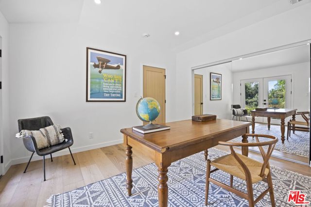 1131 Rancho Drive, Ojai CA: https://media.crmls.org/mediaz/77e80f1a-6683-4a3e-93e2-da9a5a9f5350.jpg