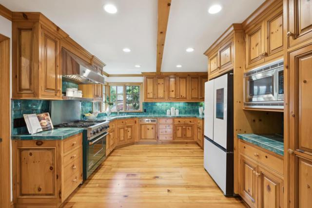 655 Berry Avenue, Los Altos CA: https://media.crmls.org/mediaz/77e83ca0-1e7d-41ba-b271-bec94002b208.jpg