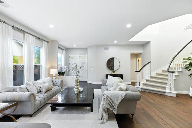 5828 Newgate Court, San Jose CA: https://media.crmls.org/mediaz/77e8664d-2a46-41e9-8f1f-fef57ebcfca6.jpg