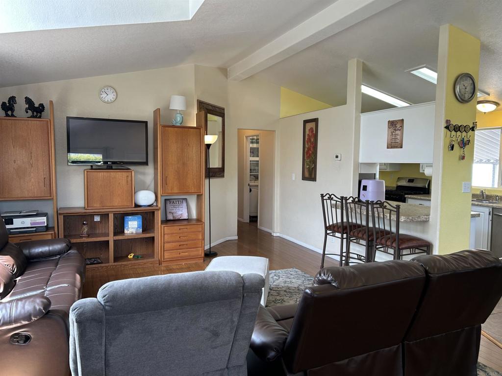 2550 Valley Pkwy - photo 15