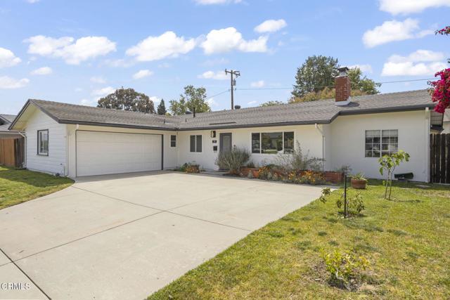 709 Walker Avenue, Camarillo CA: https://media.crmls.org/mediaz/77ead07e-cb74-4005-aaca-8af51cd0a6c3.jpg