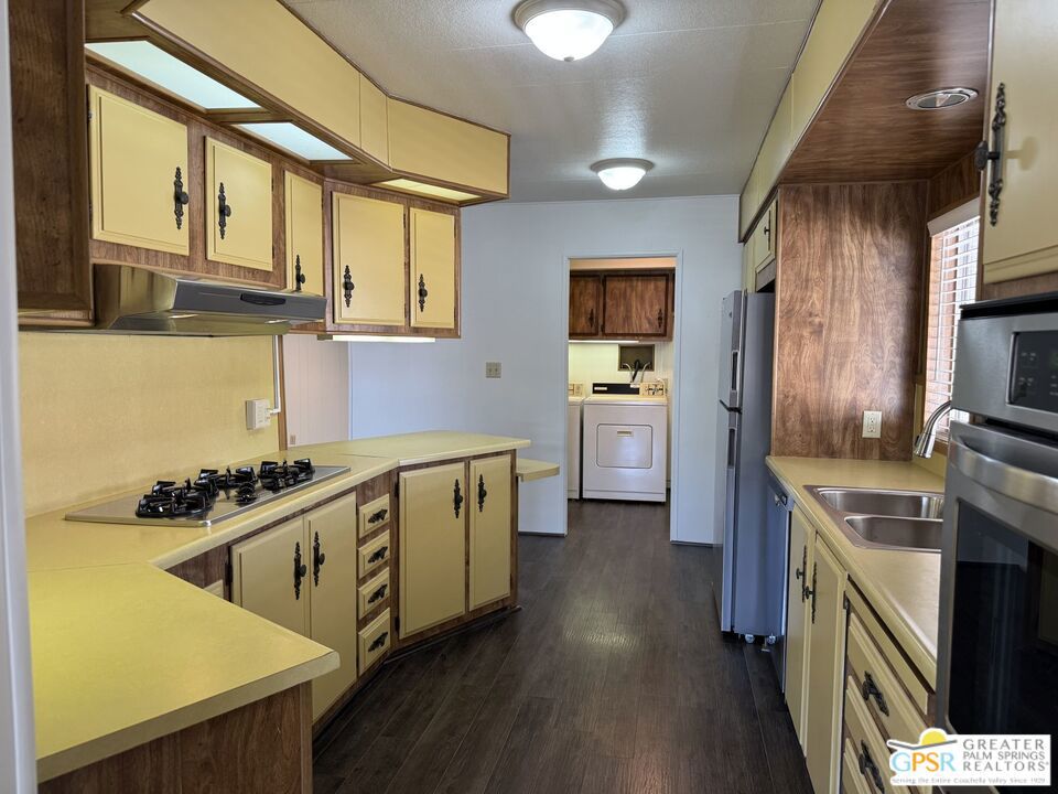 MLS #26753975PS image #5