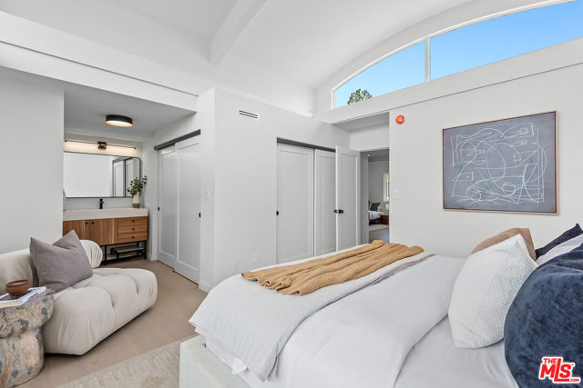 4715 La Villa Marina, Marina del Rey CA: https://media.crmls.org/mediaz/77ec0b2e-f486-4c77-a8b4-bf47fbfcc719.jpg