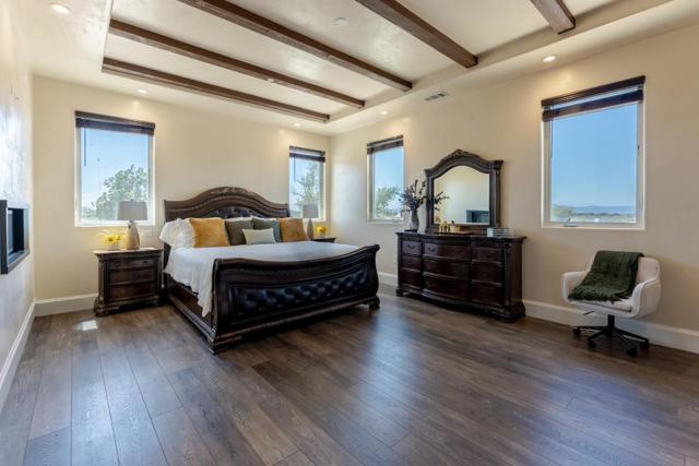 8440 Lovers Lane, Hollister CA: https://media.crmls.org/mediaz/77ec1dd0-a5cf-4423-b585-c0aa171b14bc.jpg