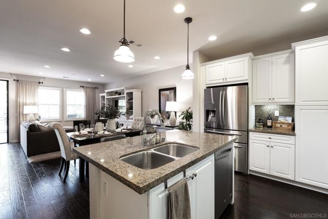 16675 Gill Loop, San Diego CA: https://media.crmls.org/mediaz/77ec8f59-9d4b-469e-a6e3-cf7bbf440e19.jpg