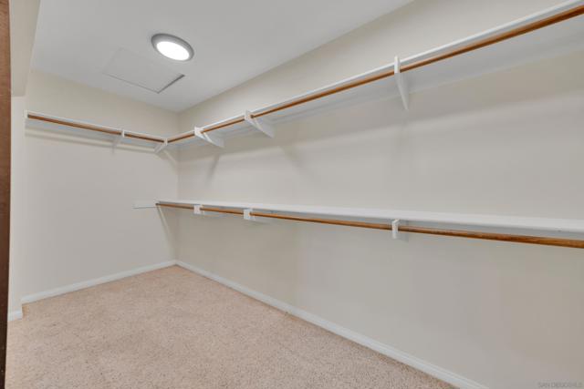 15235 Crestview Ct, Poway CA: https://media.crmls.org/mediaz/77ed1257-0f78-463e-ab6e-fa210e55d18f.jpg
