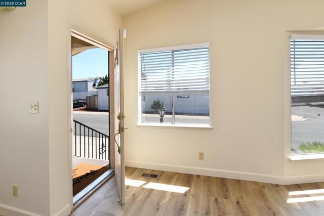 1840 Paris Ln, Antioch CA: https://media.crmls.org/mediaz/77ed731b-50aa-40b8-a300-6c720c73d830.jpg