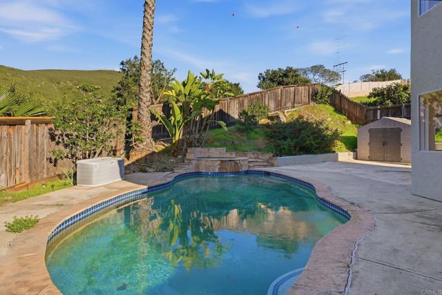 Detail Gallery Image 44 of 52 For 14493 Corte Lampara, San Diego,  CA 92129 - 3 Beds | 2/1 Baths