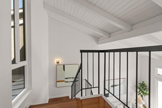 17 Spinnaker Place, Redwood City CA: https://media.crmls.org/mediaz/77efcbb0-b967-4cf3-ac5b-fdbd9b18f828.jpg