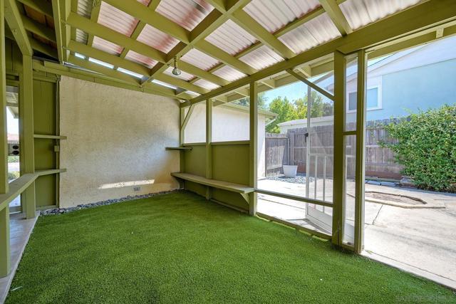 1314 Harol St., El Cajon CA: https://media.crmls.org/mediaz/77efcec3-8667-401a-b9c0-3a19aa08b696.jpg