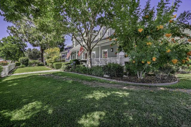 Detail Gallery Image 5 of 58 For 14403 Gaslight Ct, Poway,  CA 92064 - 5 Beds | 5 Baths