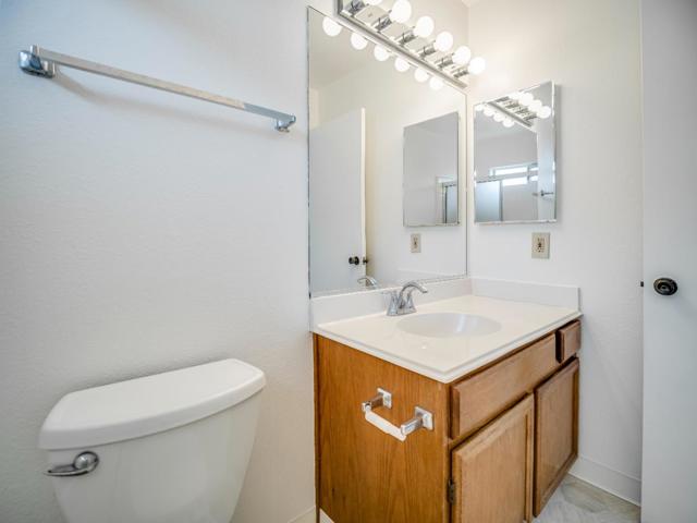 3460 Wine Cask Way, San Jose CA: https://media.crmls.org/mediaz/77f3b01f-973a-4f90-9835-8fa849dc5f37.jpg