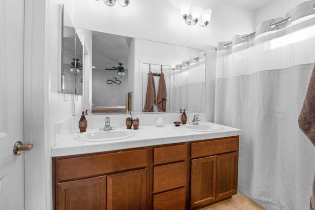 Detail Gallery Image 17 of 26 For 1334 Shoshone Falls Drive, Ramona,  CA 92065 - 3 Beds | 2/1 Baths