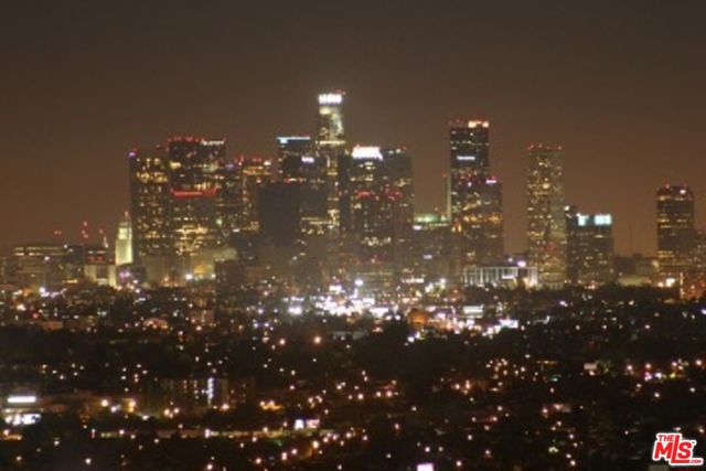 2170 Century Park East, Los Angeles CA: https://media.crmls.org/mediaz/77f4857b-bcec-4925-9fed-3d97a2816770.jpg