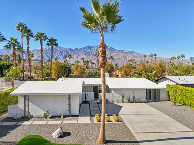 2463 S Broadmoor Drive, Palm Springs CA: https://media.crmls.org/mediaz/77f5154a-1337-41a5-9a57-964ac941fcad.jpg