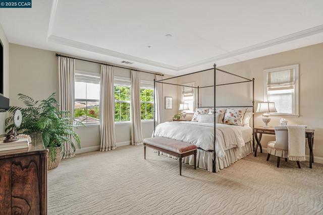 120 Tamarind Ln, Danville CA: https://media.crmls.org/mediaz/77f66b6a-f634-4488-94d3-103b89761baa.jpg