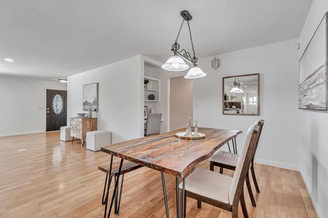 1081 Oak Street, Hollister CA: https://media.crmls.org/mediaz/77f71611-a018-406b-b839-ef3ee31a004a.jpg