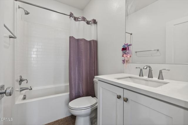 Detail Gallery Image 28 of 63 For 562 Kumquat Ct, Santa Paula,  CA 93060 - 5 Beds | 4 Baths