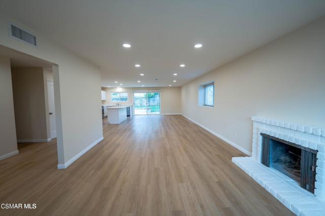 30896 Janlor Drive, Westlake Village CA: https://media.crmls.org/mediaz/77f8fd19-4f42-4d72-9ed1-203126f10bdc.jpg