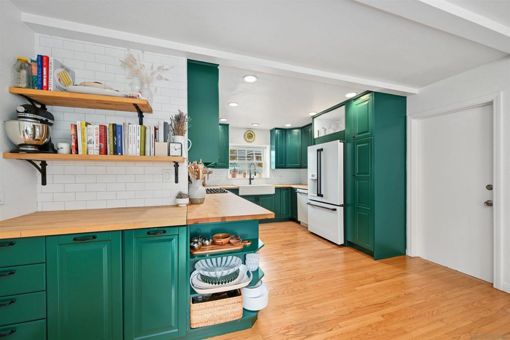 5759 Calvin - photo 7