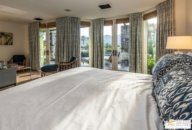 8 Surrey Court, Rancho Mirage CA: https://media.crmls.org/mediaz/77fbba64-f11e-44bc-82c9-fc5b3fa06fee.jpg