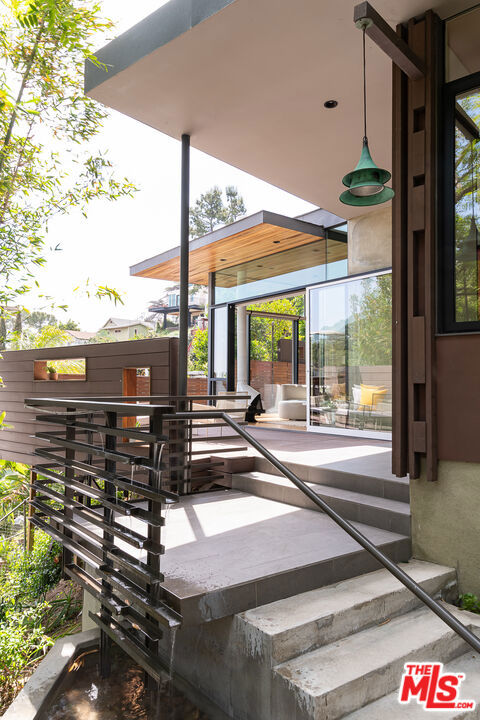1855 Redcliff Street, Los Angeles CA: https://media.crmls.org/mediaz/77fcdf13-31b3-4cd0-8bb7-7ac7c61a25f1.jpg