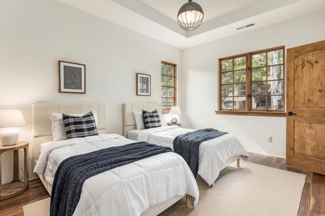 114 Zanzibar Drive, Aptos CA: https://media.crmls.org/mediaz/77fd3c0b-5555-4823-b40f-504b532ac189.jpg